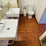 منزل ريفي Finca Binimazoch *