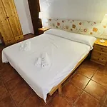 Finca Binimazoch منزل ريفي الايور