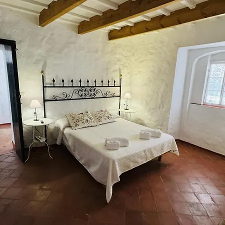 Casa di campagna Binimazoch *