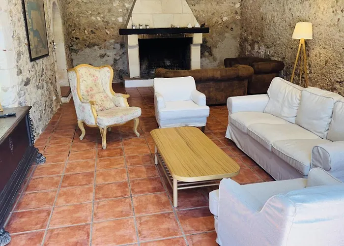 בית כפרי Binimazoch אלאיור