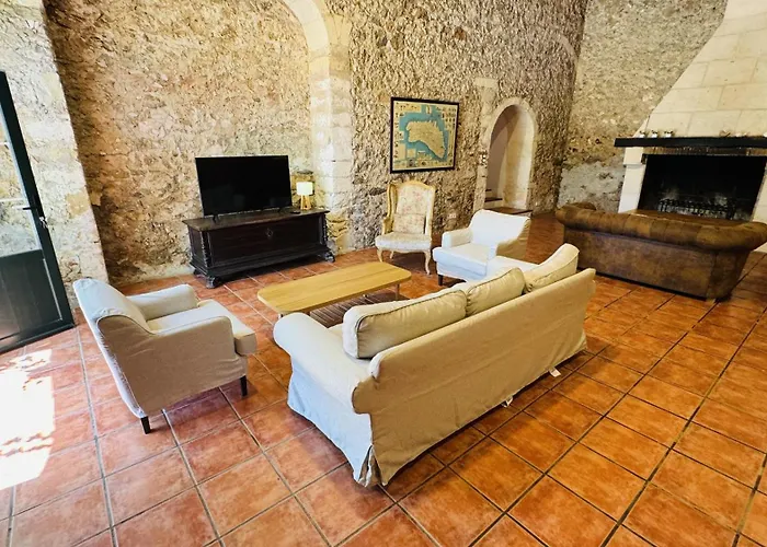 בית כפרי Binimazoch